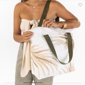 Aloha collection day tripper Sway Leeward NWT